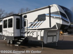 Used 2023 Keystone Fuzion 373 available in Clarkston, Michigan
