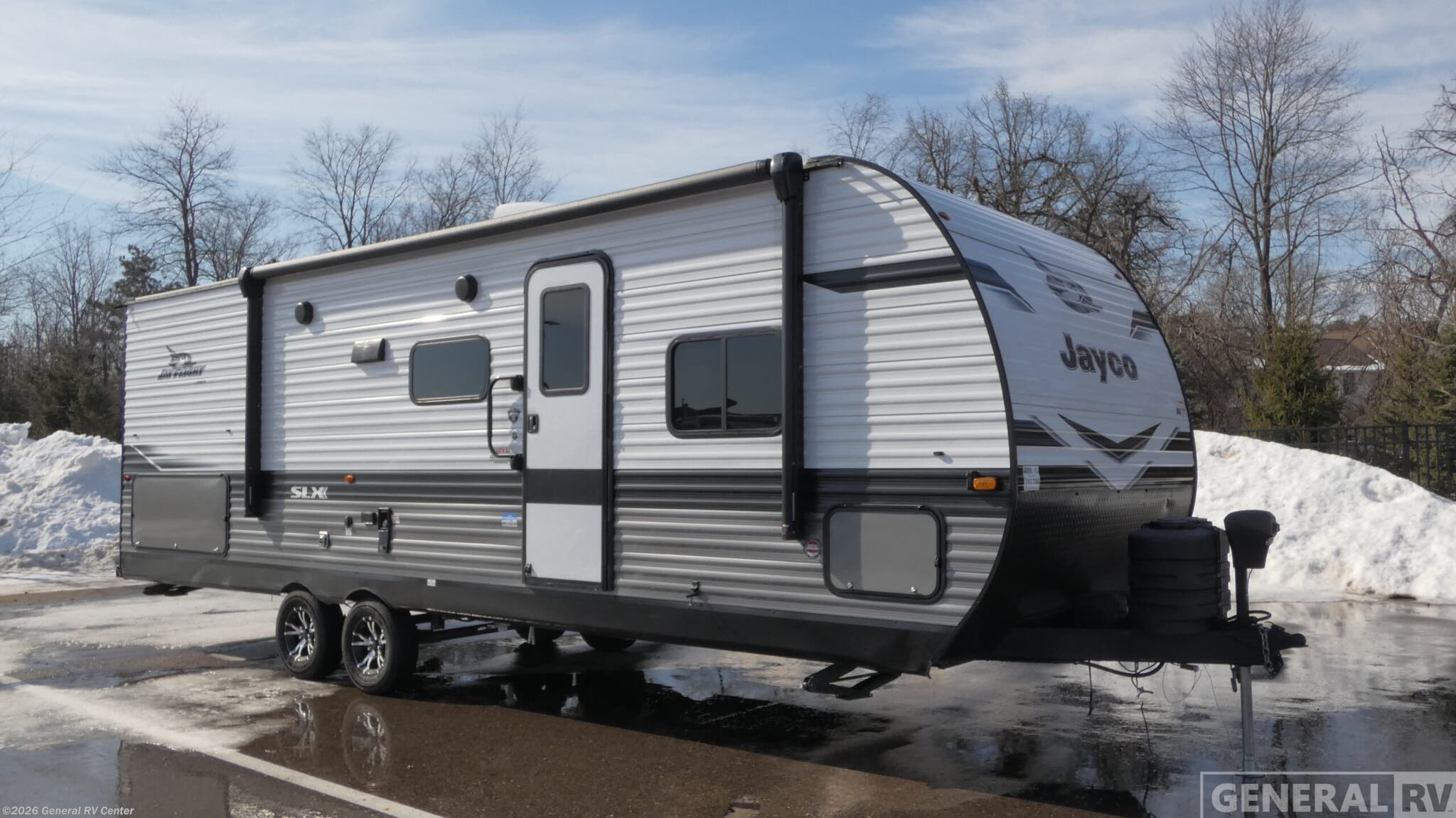 Used 2024 Jayco Jay Flight SLX 261BHS available in Clarkston, Michigan