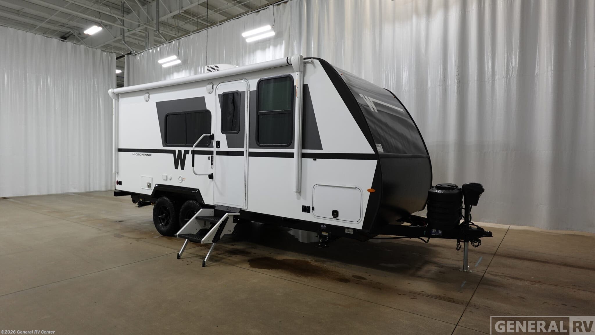 New 2026 Winnebago Micro Minnie 2108DS available in Clarkston, Michigan