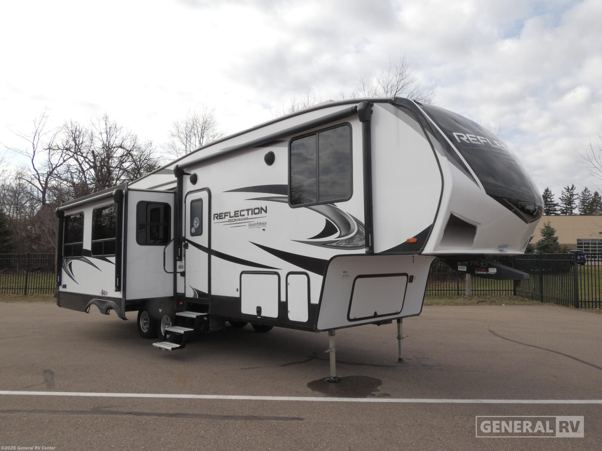 Used 2022 Grand Design Reflection 150 Series 295RL available in Clarkston, Michigan