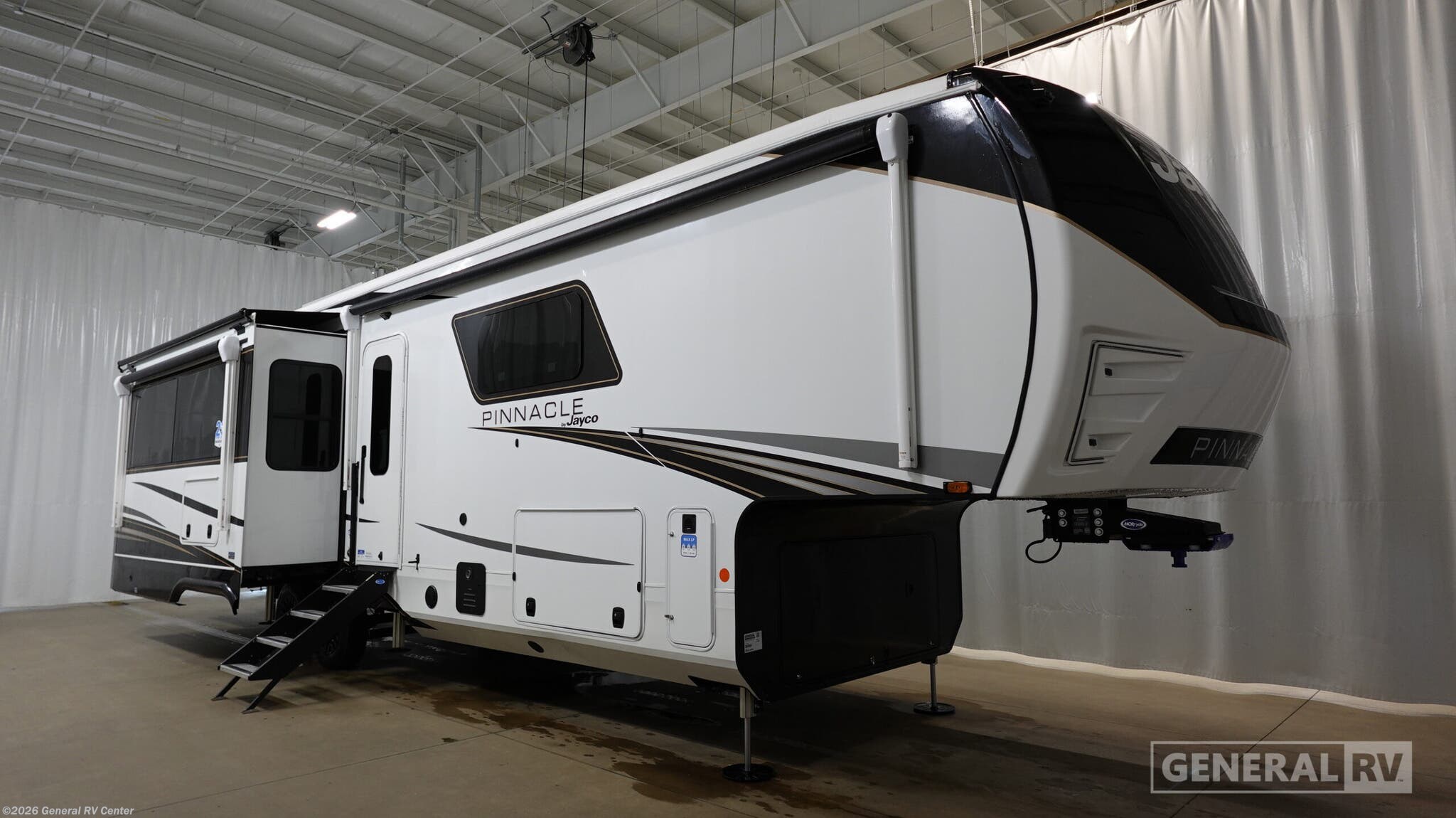 New 2027 Jayco Pinnacle 36FBTS available in Clarkston, Michigan