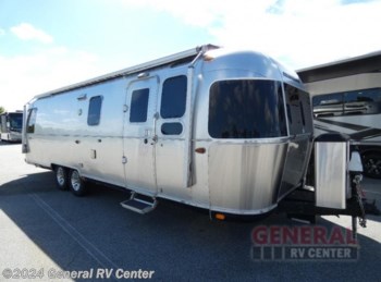 Used 2017 Airstream Classic 30 available in Ocala, Florida