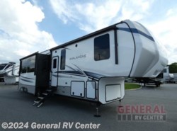 Used 2022 Keystone Avalanche 390DS available in Ocala, Florida