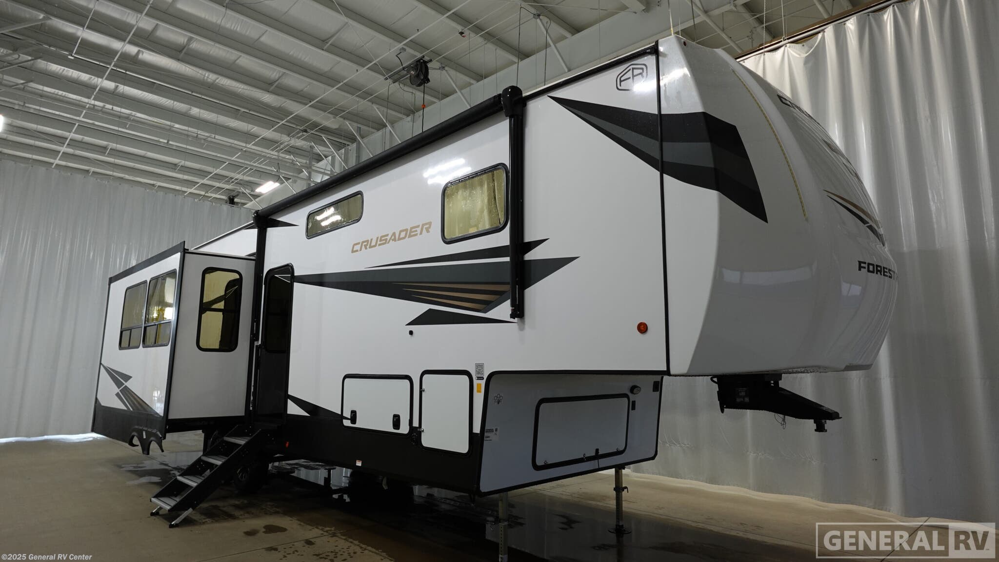 New 2026 Prime Time Crusader KING33 available in Ocala, Florida