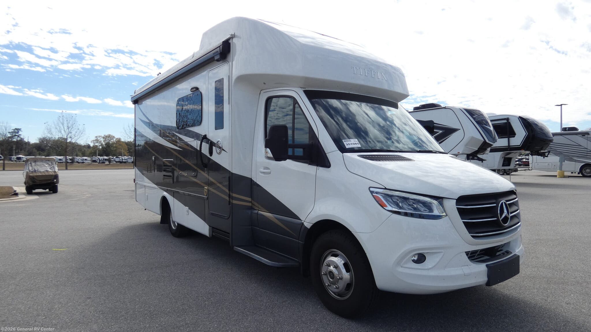 Used 2023 Tiffin Wayfarer 25RW available in Ocala, Florida