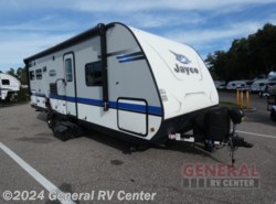 Used 2020 Jayco Jay Feather 24RL available in Dover, Florida