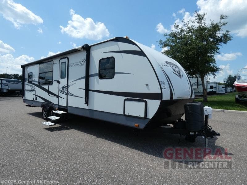 Used 2017 Highland Ridge Open Range Ultra Lite UT2804RK available in Dover, Florida