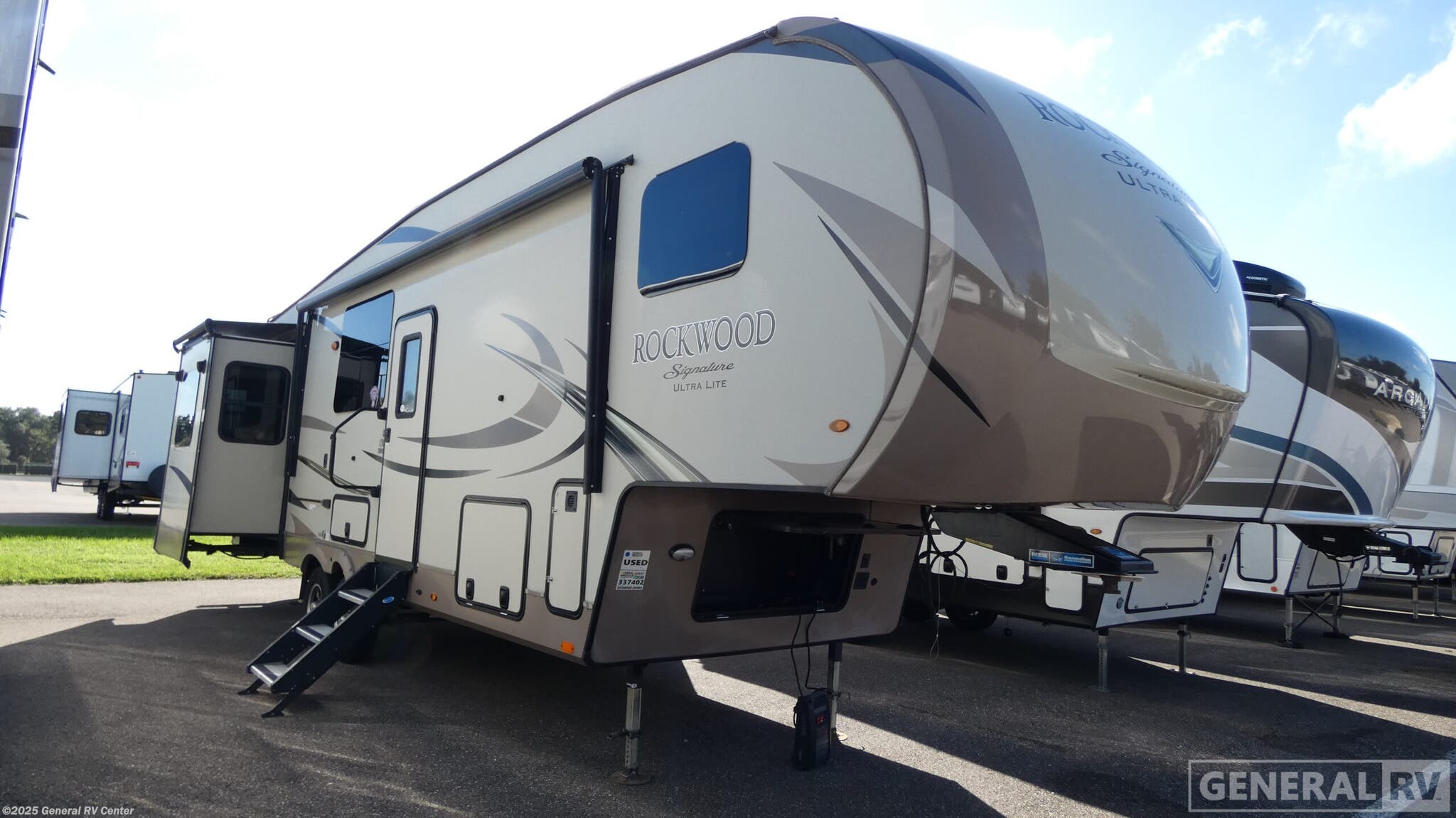 Used 2018 Forest River Rockwood 8298WS available in Dover, Florida