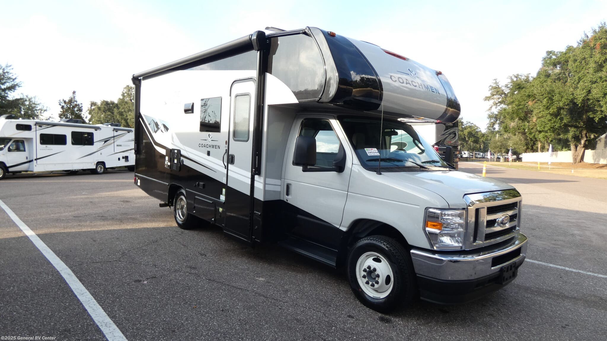 New 2026 Coachmen Cross Trail 22XGF available in Dover, Florida
