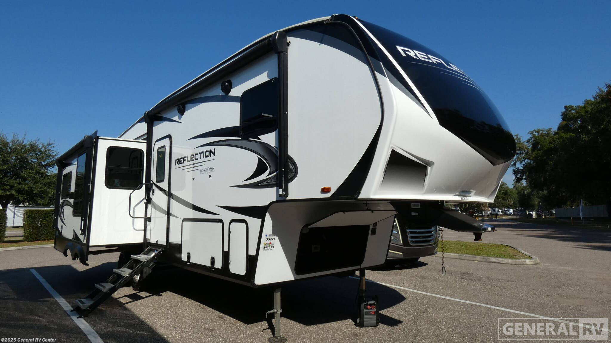 Used 2021 Grand Design Reflection 303RLS available in Dover, Florida
