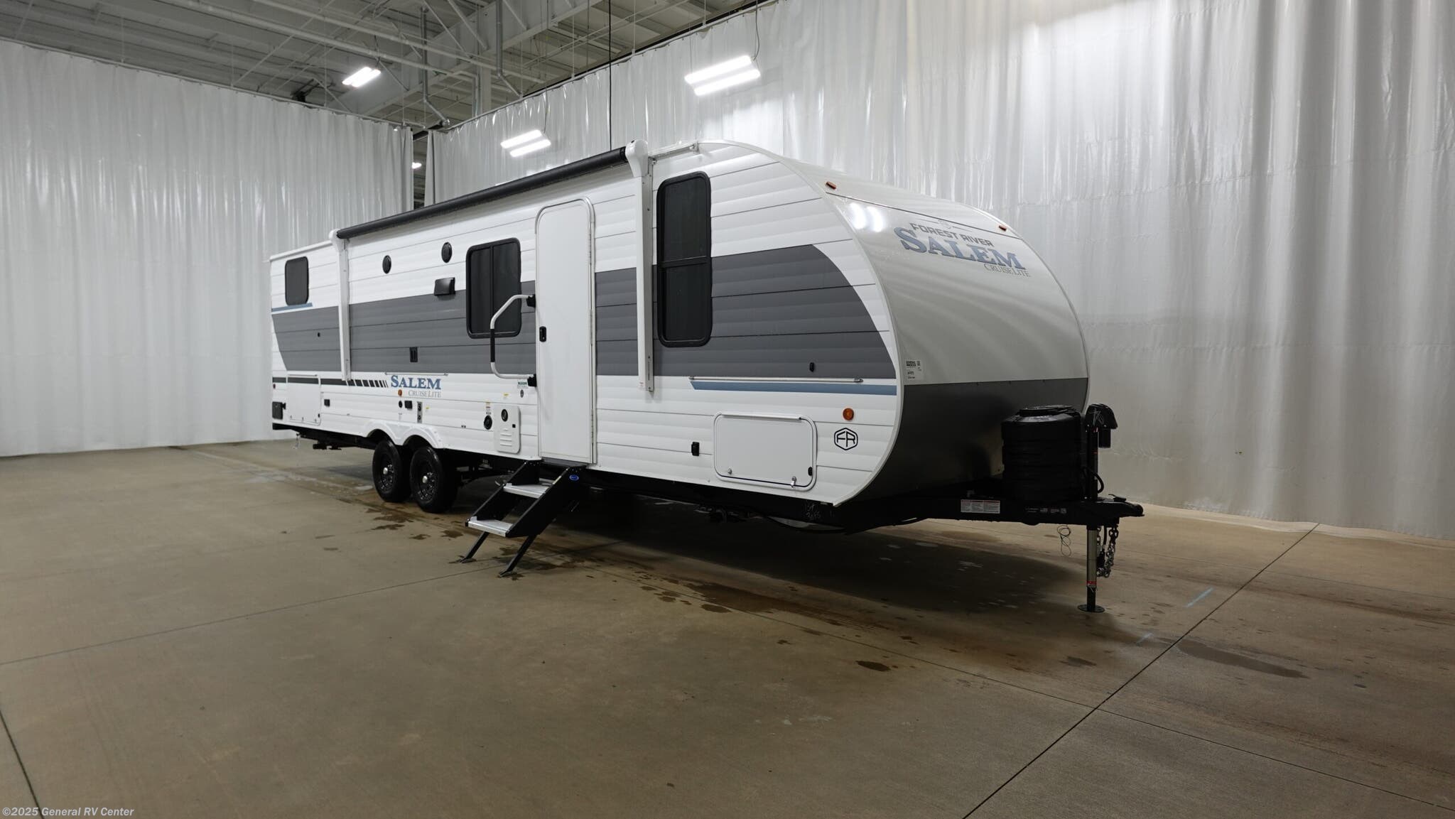 New 2026 Forest River Salem 273QBXL available in Dover, Florida