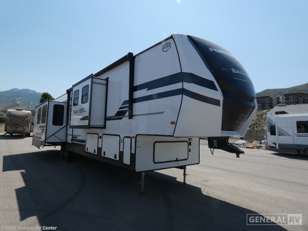 New 2025 Prime Time Sanibel 3883LRWB available in Dover, Florida