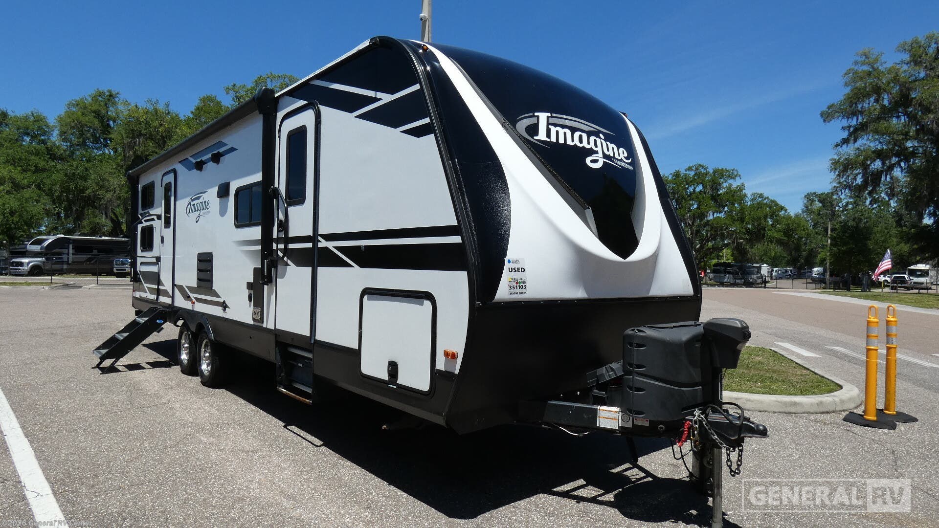 Used 2021 Grand Design Imagine 2800BH available in Dover, Florida