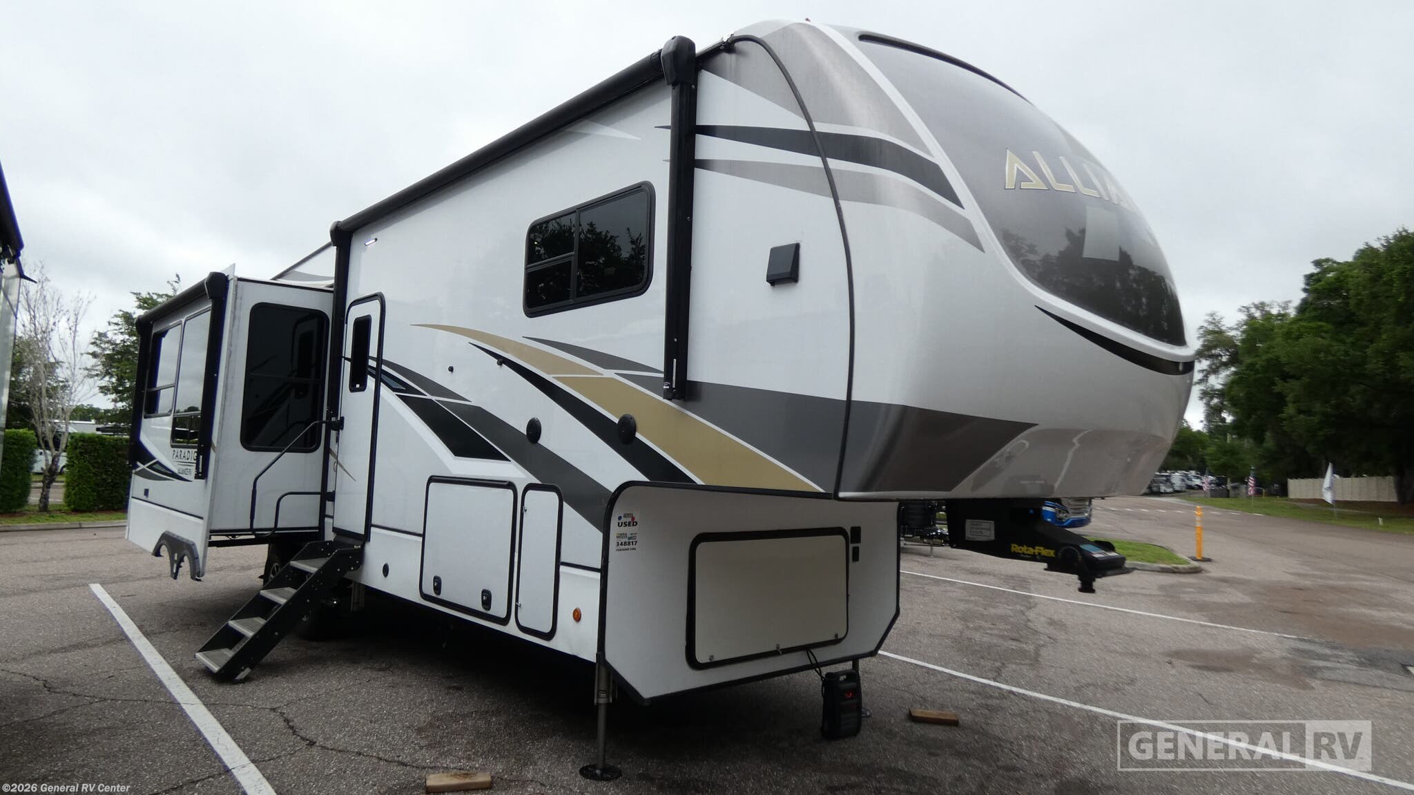 Used 2021 Alliance RV Paradigm 310RL available in Dover, Florida