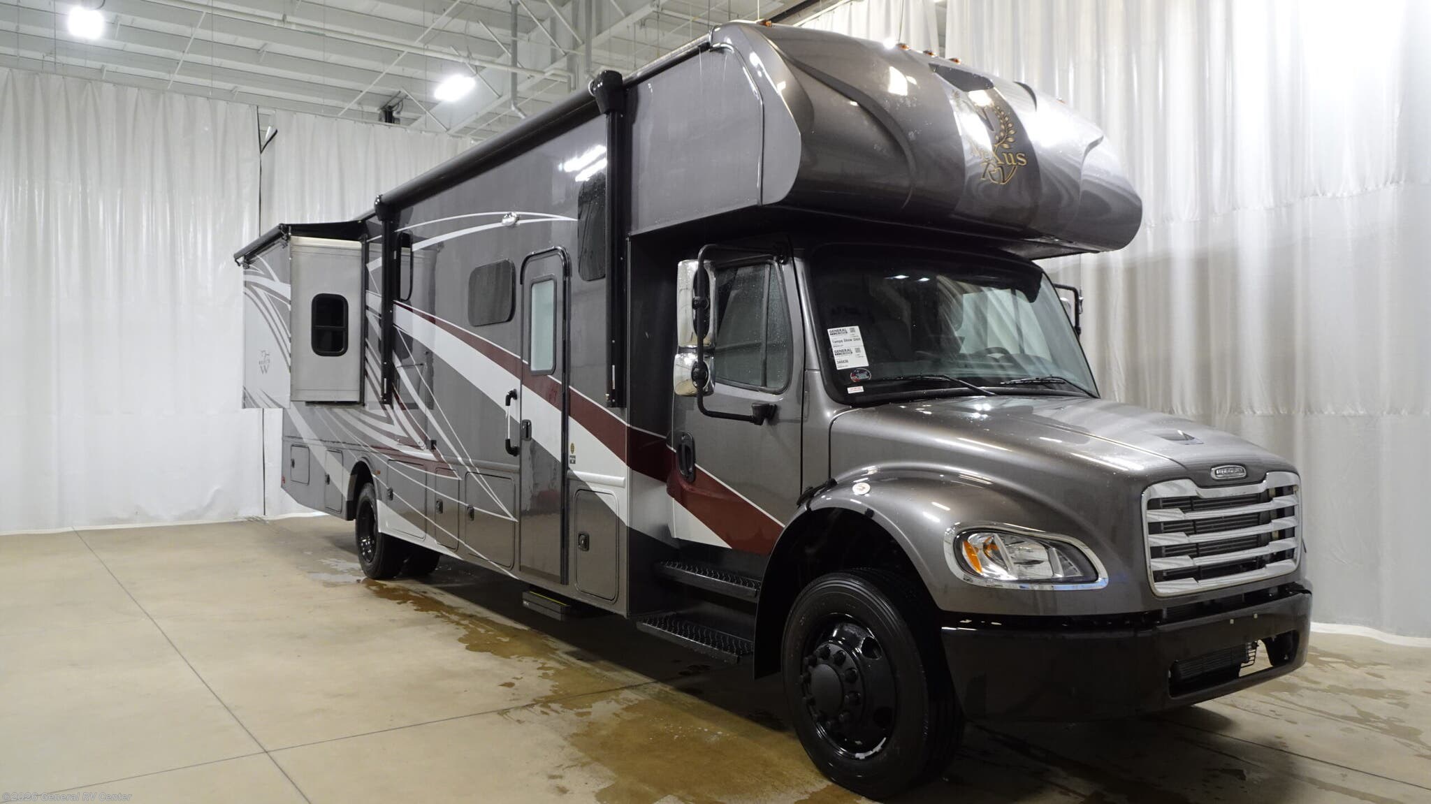 New 2026 Nexus Wraith 37F available in Dover, Florida