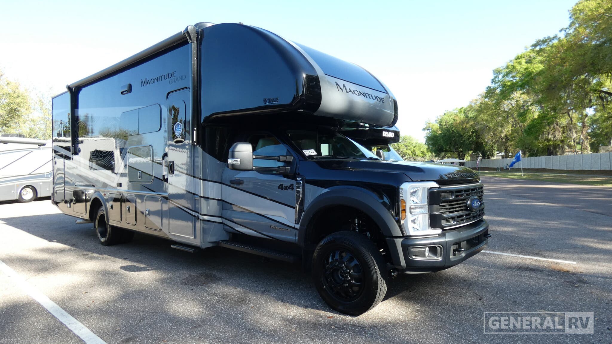 New 2026 Thor Motor Coach Magnitude Z30 available in Dover, Florida