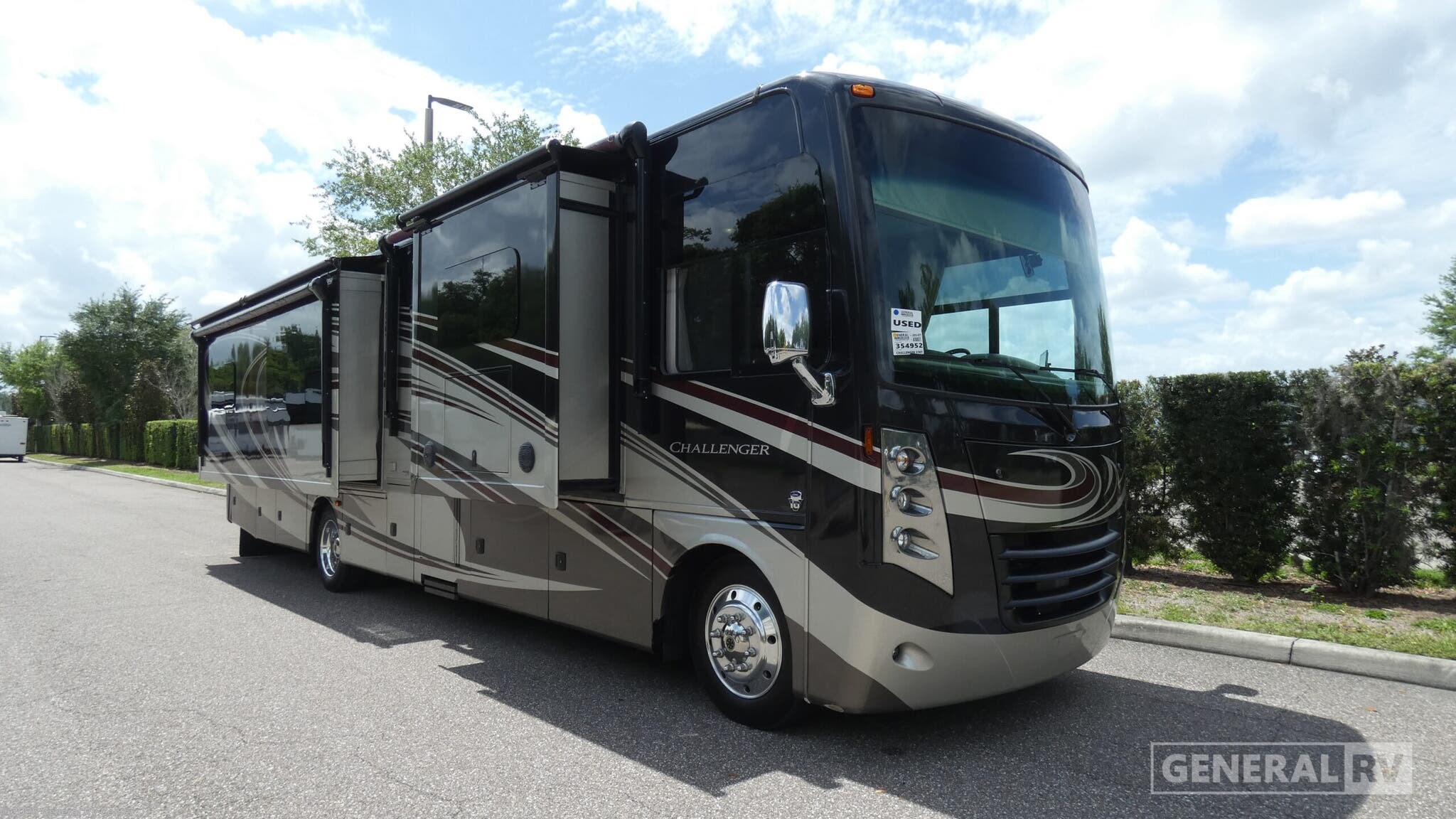 Used 2015 Thor Motor Coach Challenger 37KT available in Dover, Florida