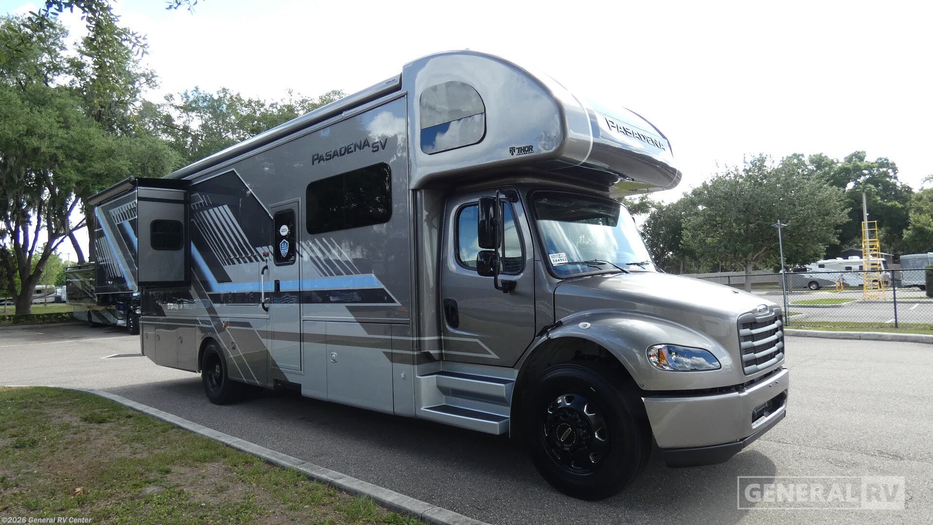 New 2026 Thor Motor Coach Pasadena SV 34XG available in Dover, Florida