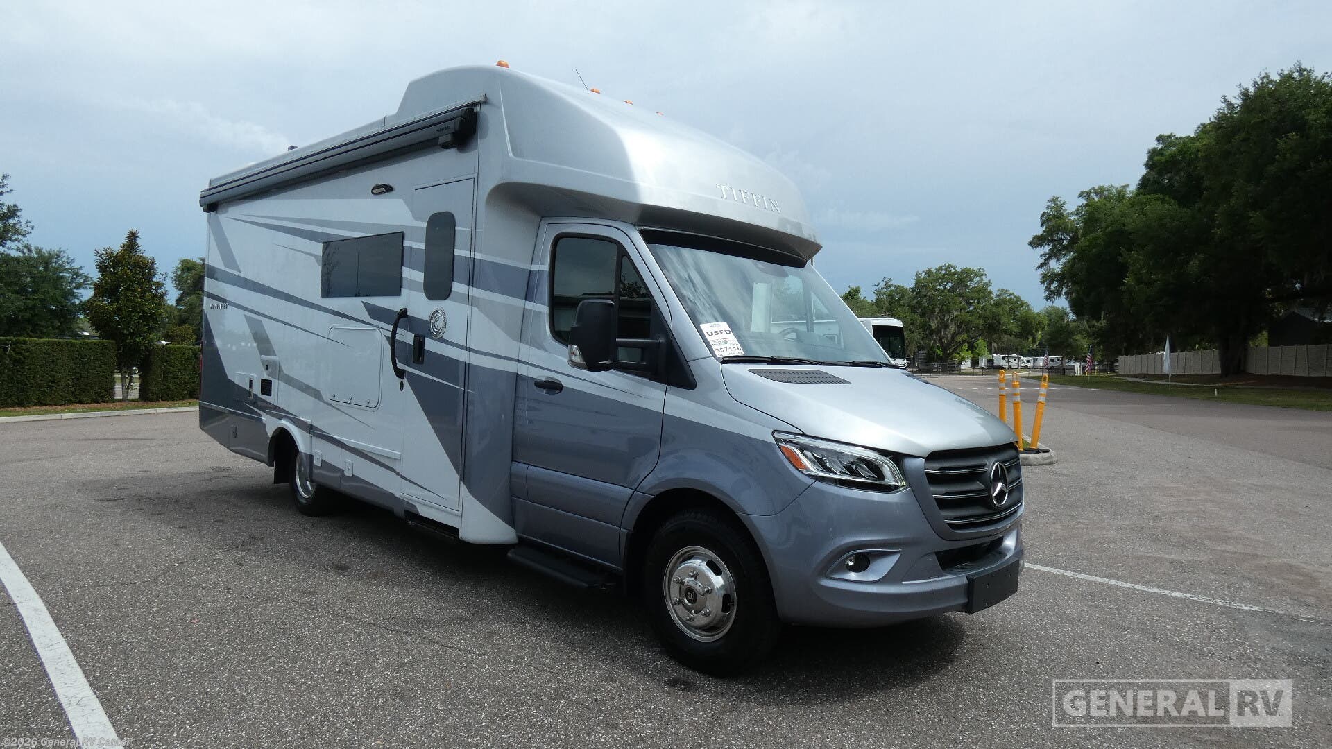 Used 2025 Tiffin Wayfarer 25XRW available in Dover, Florida