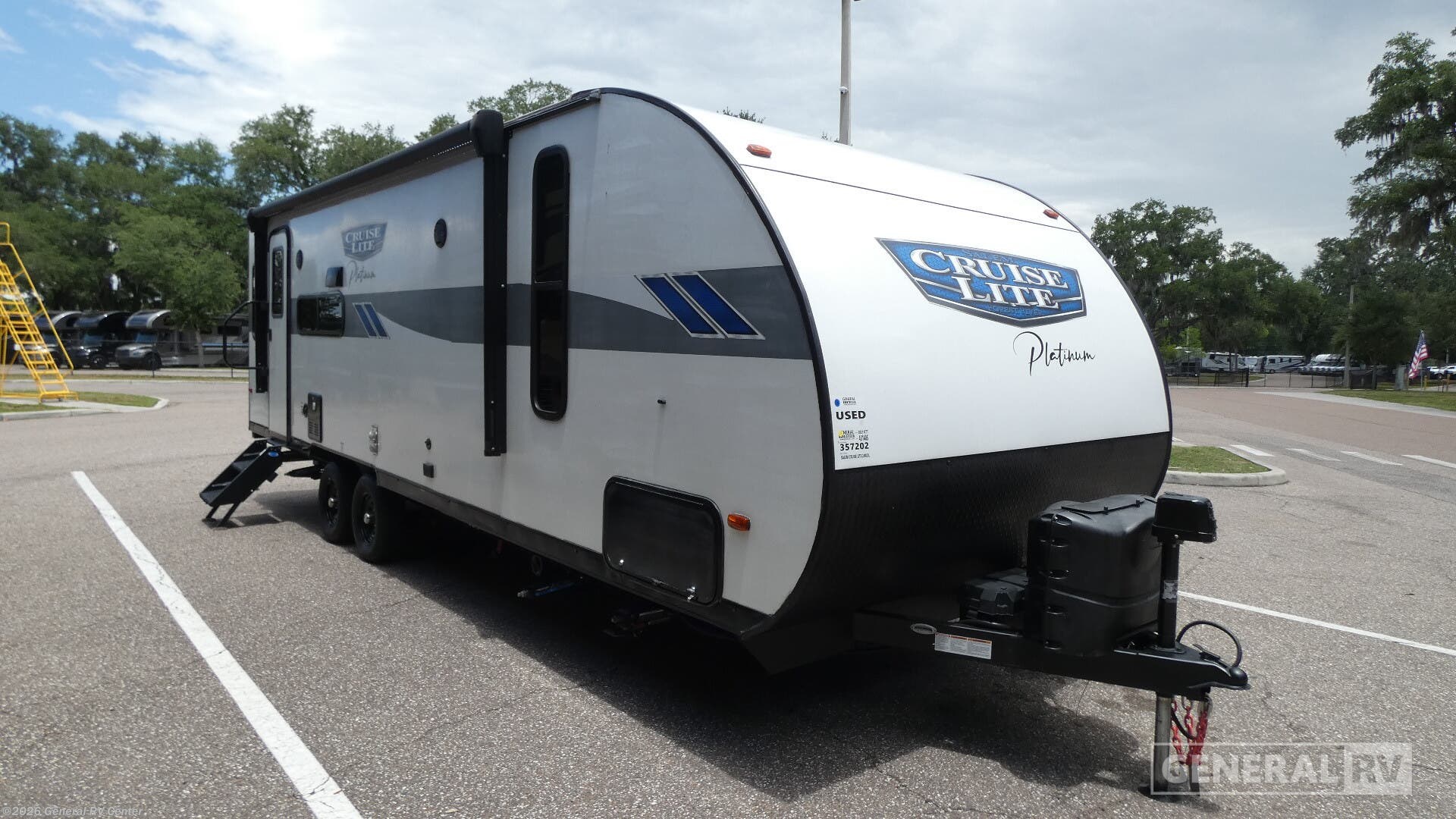 Used 2023 Forest River Salem Cruise Lite 24RLXL available in Dover, Florida