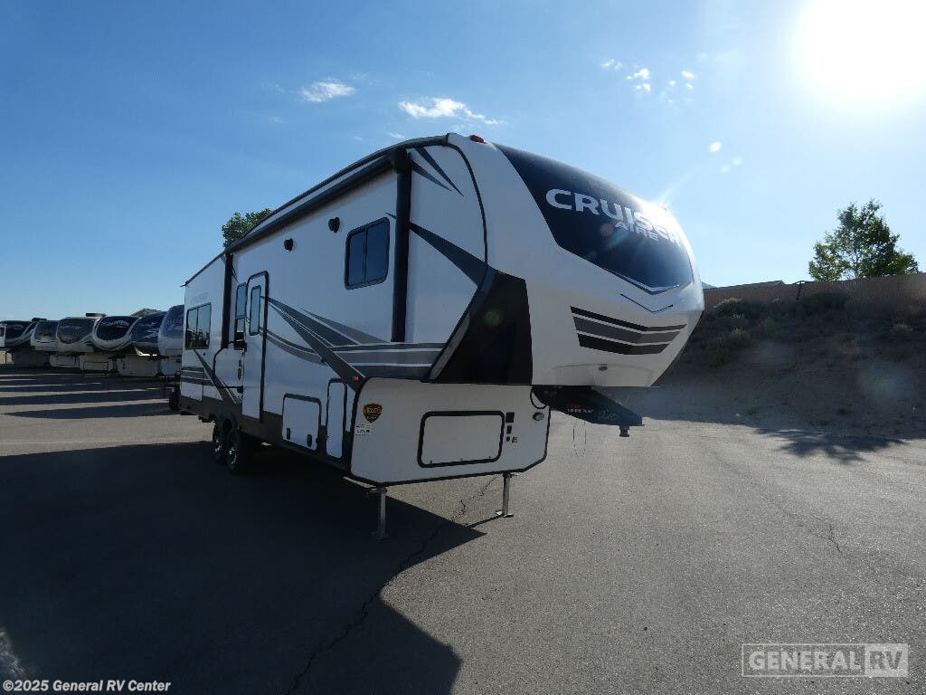 Used 2023 CrossRoads Cruiser Aire 27MK-1S available in Draper, Utah