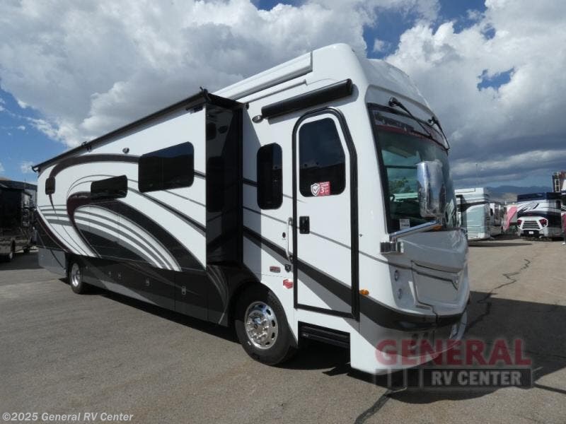 New 2025 Fleetwood Discovery LXE 40M available in Draper, Utah