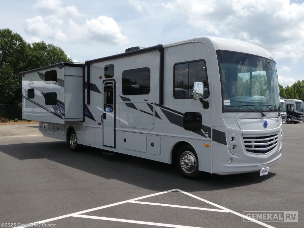 New 2025 Holiday Rambler Admiral 33B6 available in Ashland, Virginia