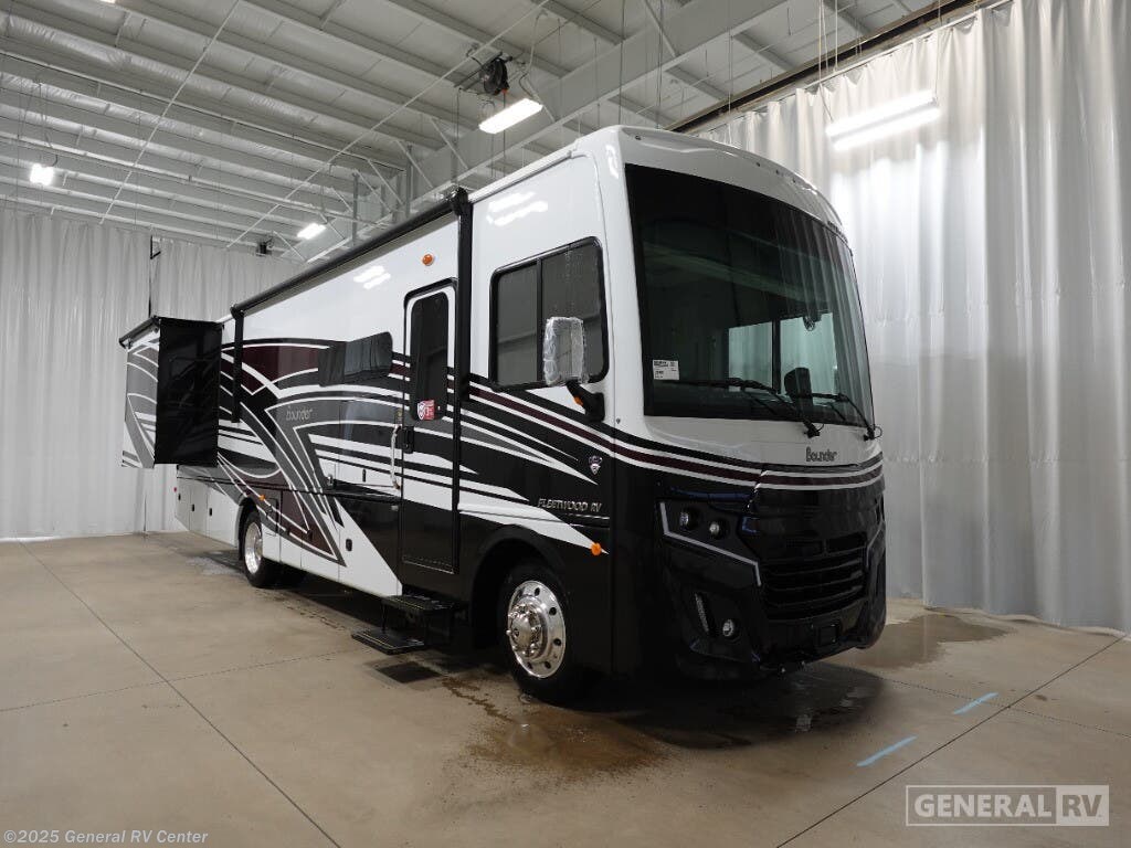 New 2026 Fleetwood Bounder 33C available in Ashland, Virginia