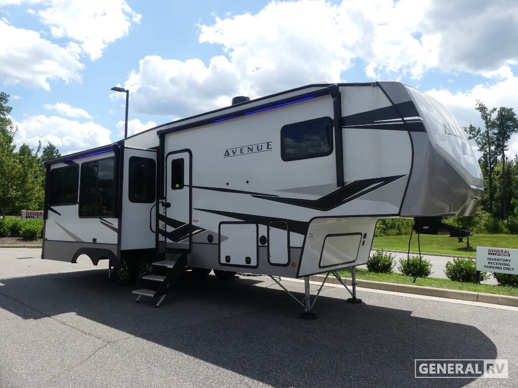 Used 2022 Alliance RV Avenue 30RLS available in Ashland, Virginia