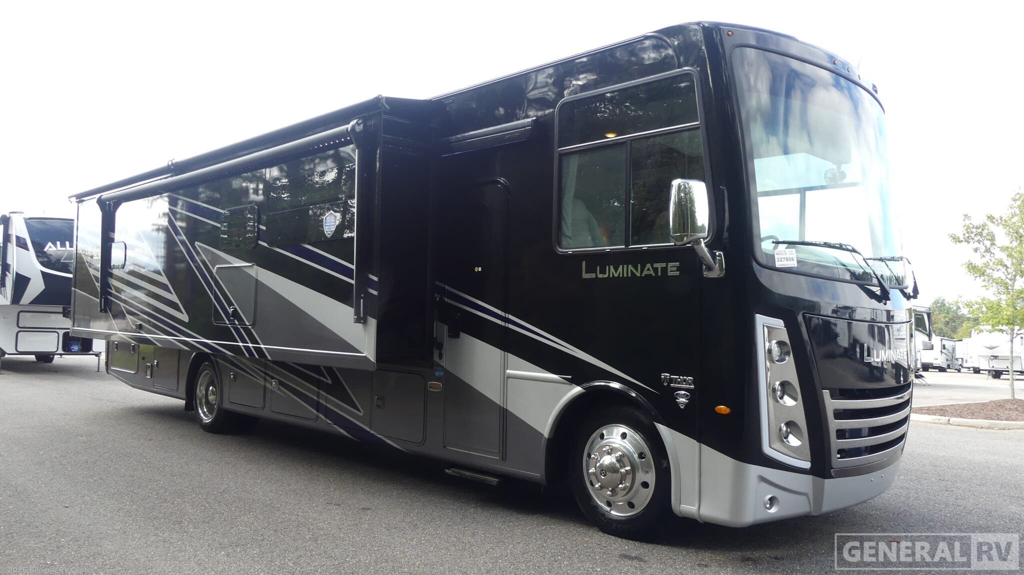 New 2026 Thor Motor Coach Luminate CC35 available in Ashland, Virginia