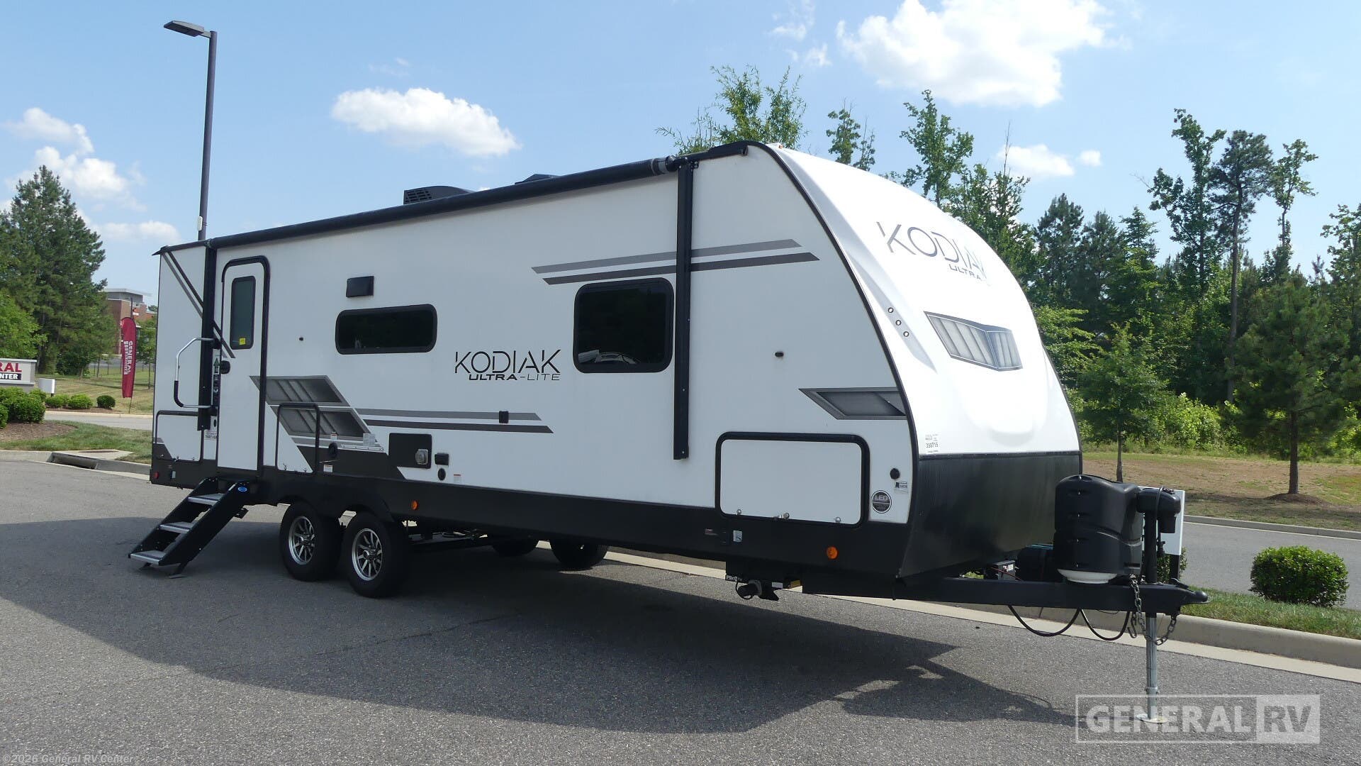 Used 2023 Dutchmen Kodiak Ultra Lite 250BHSL available in Ashland, Virginia