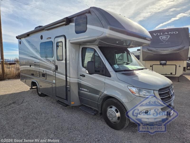 Used 2023 Dynamax Corp  isata 3 24FW available in Albuquerque, New Mexico