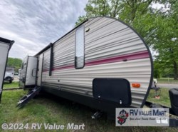 Used 2019 Forest River Cherokee 304BH available in Manheim, Pennsylvania