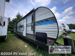 Used 2022 Forest River Salem 31KQBTS available in Manheim, Pennsylvania