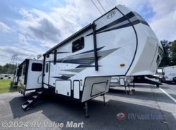 New 2025 Prime Time Crusader 335RLP available in Manheim, Pennsylvania