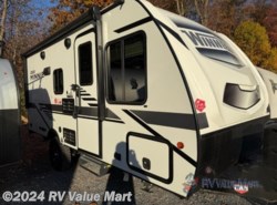 Used 2021 Winnebago Micro Minnie 1700BH available in Manheim, Pennsylvania