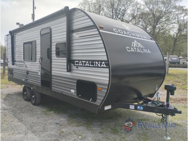 New 2026 Coachmen Catalina Summit Series 8 211BH available in Manheim, Pennsylvania