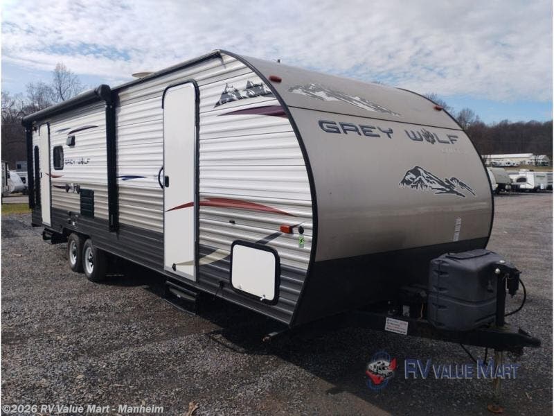 Used 2016 Forest River Cherokee Grey Wolf 26RL available in Manheim, Pennsylvania
