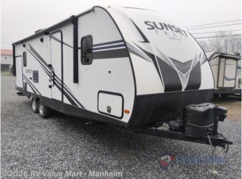 Used 2019 CrossRoads Sunset Trail Super Lite2 SS253RB available in Manheim, Pennsylvania