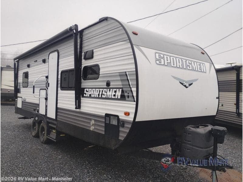 Used 2021 K-Z Sportsmen SE 231FKKSE available in Manheim, Pennsylvania