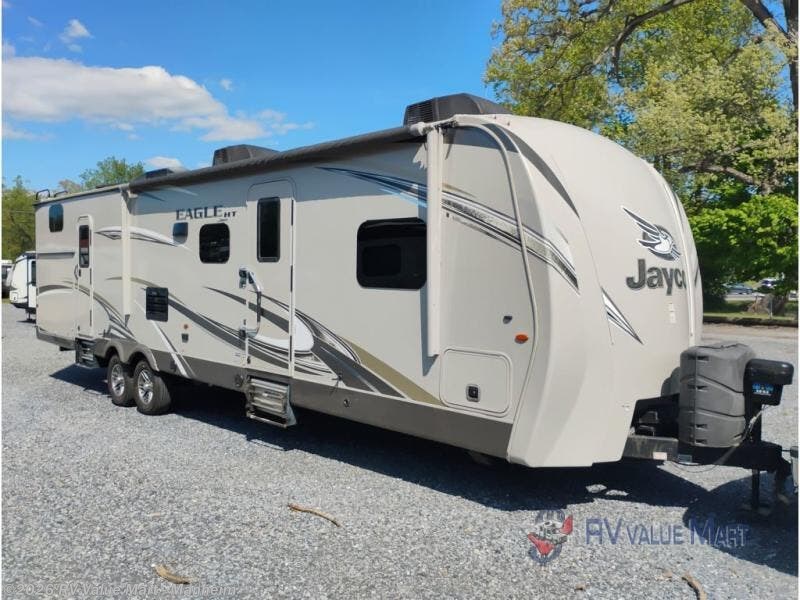 Used 2017 Jayco Eagle 314BHDS available in Manheim, Pennsylvania