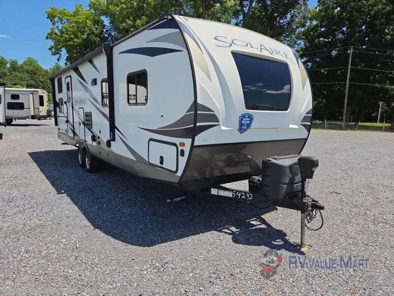 Used 2020 Palomino Solaire Ultra Lite 268BHSK available in Manheim, Pennsylvania