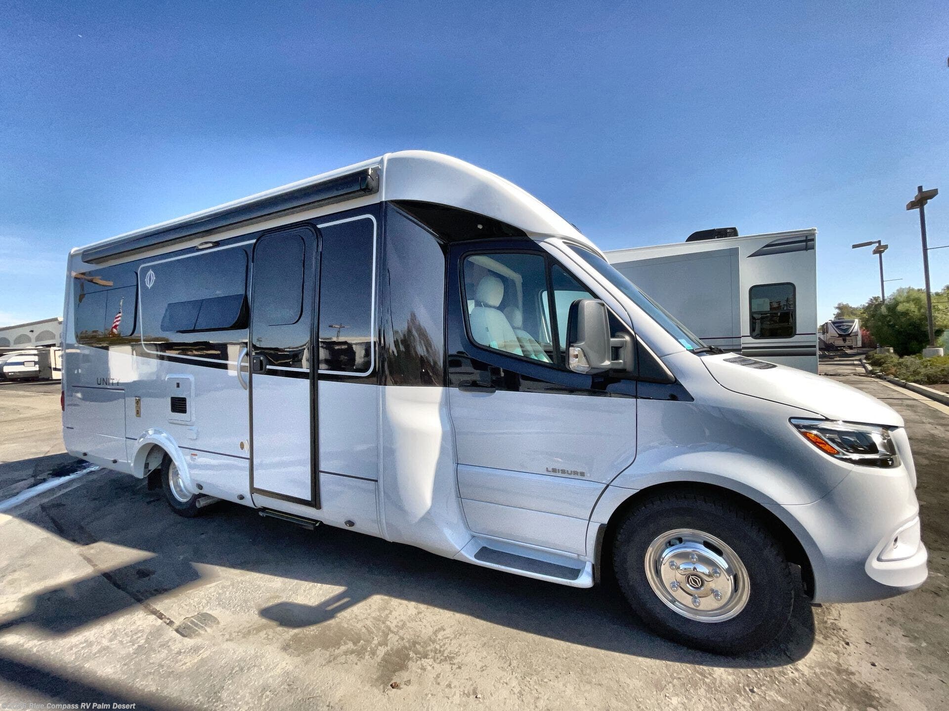New 2026 Leisure Travel Unity U24CB available in Palm Desert, California