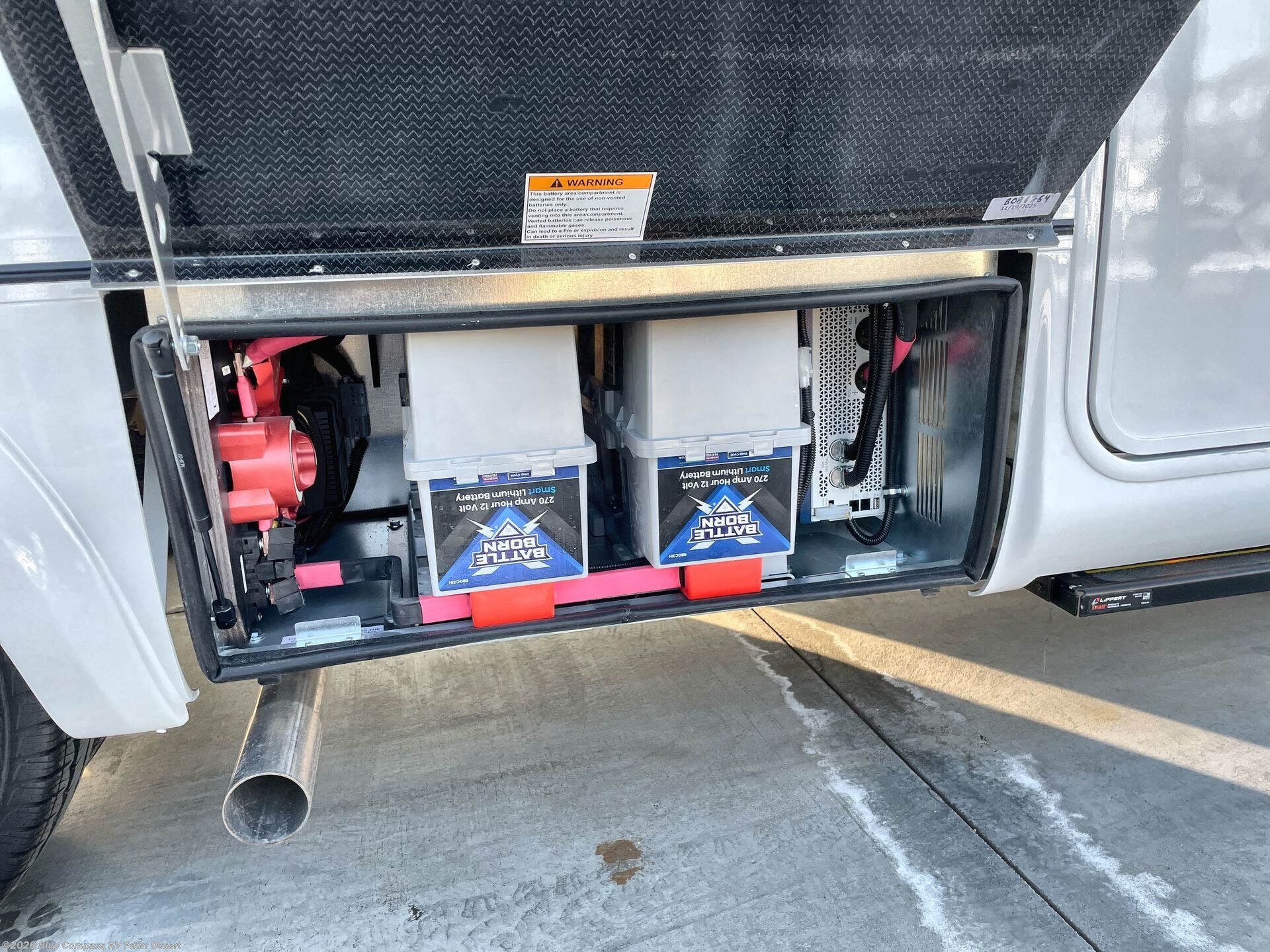 New 2026 Leisure Travel Unity U24CB available in Palm Desert, California