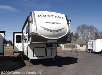Used 2020 Keystone Montana 3121RL available in Woodlawn, Virginia