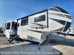 New 2024 Grand Design Solitude 390RK available in Grain Valley, Missouri