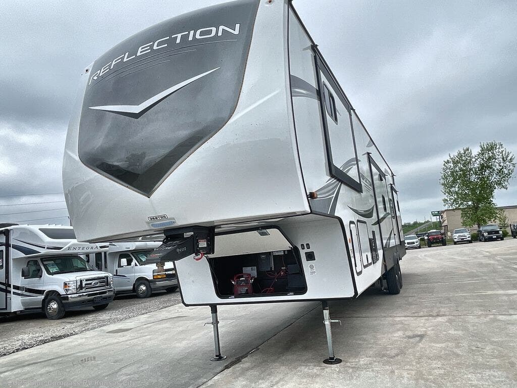 New 2025 Grand Design Reflection 362TBS available in Grain Valley, Missouri