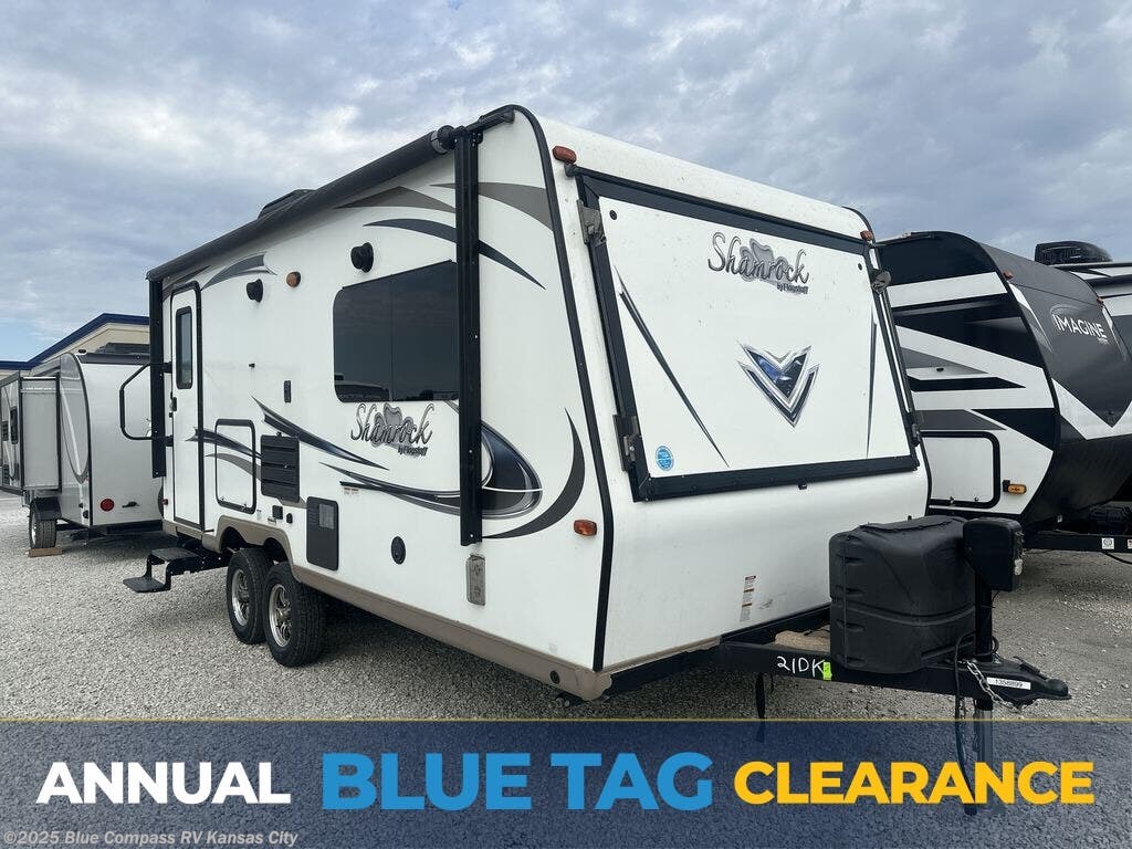 Used 2017 Forest River Shamrock 21DK available in Grain Valley, Missouri