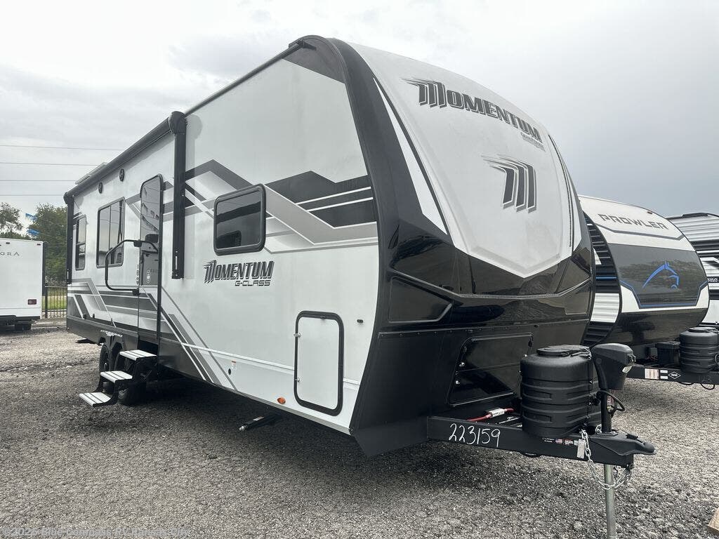 New 2026 Grand Design Momentum G-Class 27G available in Grain Valley, Missouri