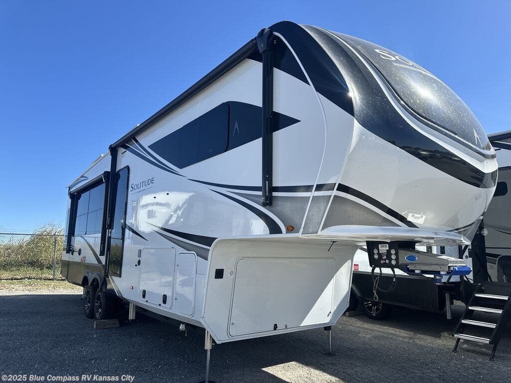 New 2026 Grand Design Solitude 310GK available in Grain Valley, Missouri